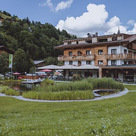 Ski & Bike Hotel Wiesenegg Saalbach-Hinterglemm Exterior photo