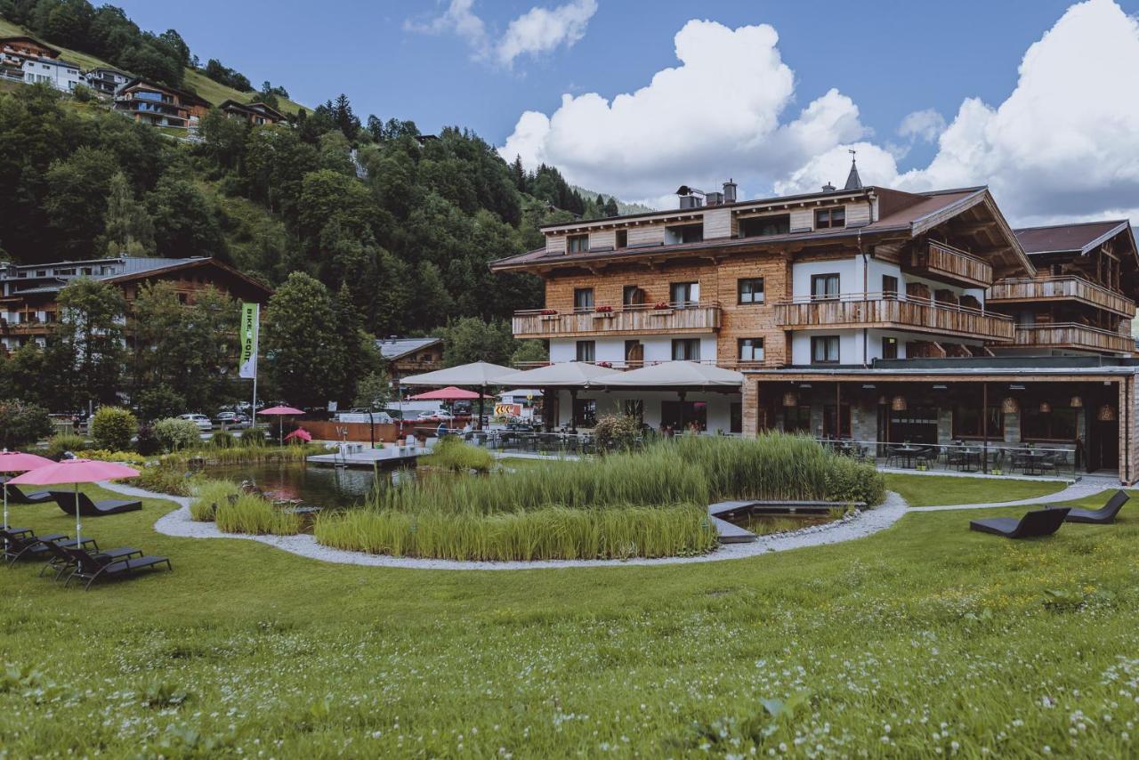 Ski & Bike Hotel Wiesenegg Saalbach-Hinterglemm Exterior photo