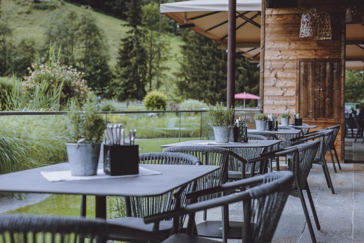 Ski & Bike Hotel Wiesenegg Saalbach-Hinterglemm Exterior photo
